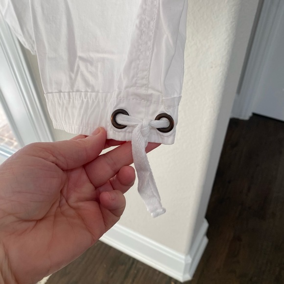 Liz Claiborne White Capri Cargo Pants size 8 - Picture 7 of 9